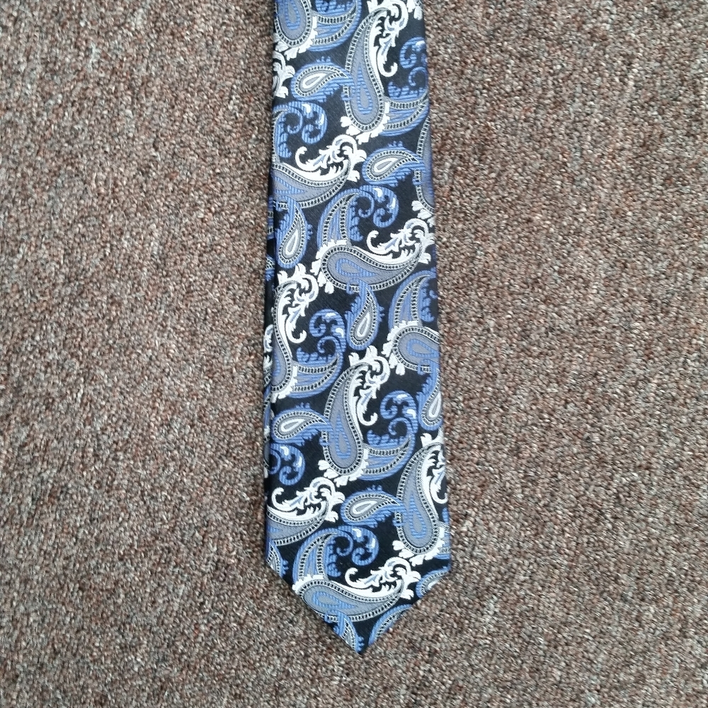 Michael Kors Navy Paisley Tie